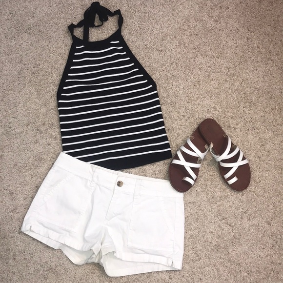 Glik’s Tops - Halter Crop Top